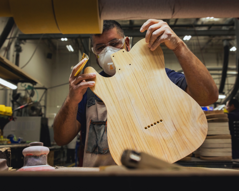 fender custom shop building a guitar